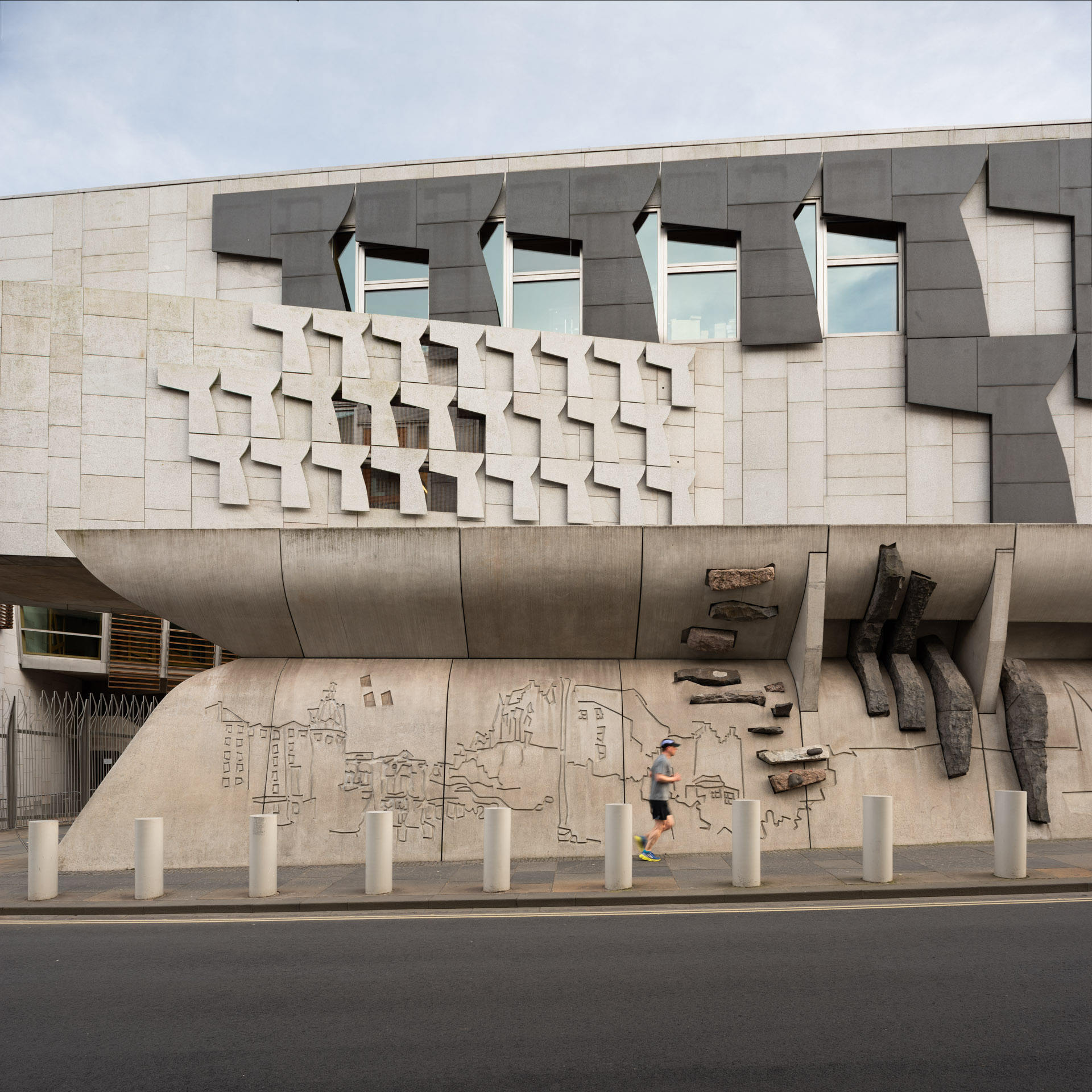 Scottish Parliament, Enric Miralles Mural and Motifs